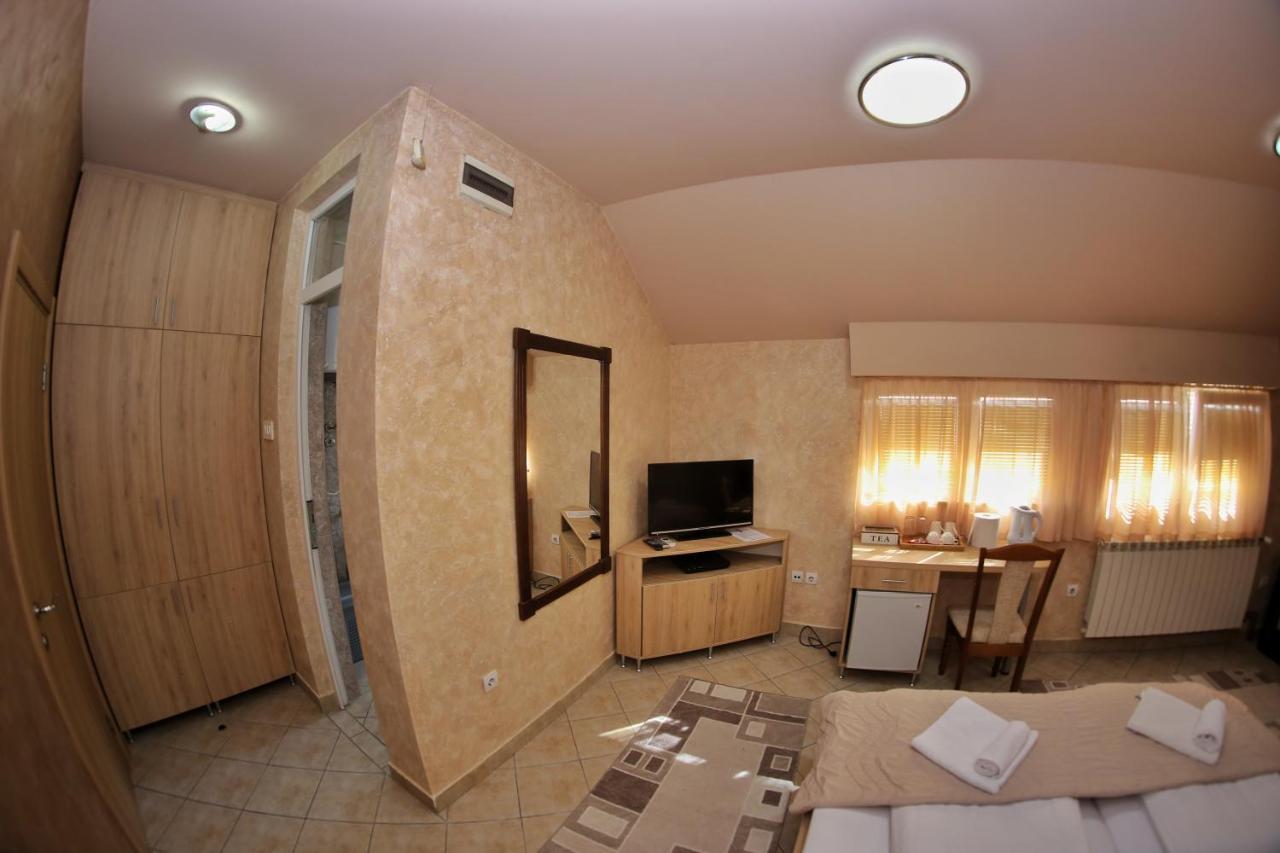 Apartmani Zecevic Niksic Exterior photo